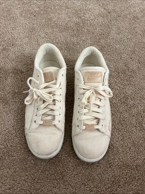Nike Women’s Beige Canvas Low-Top Sneakers